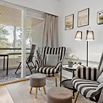 شقة Awesome In With Wifi Neksø